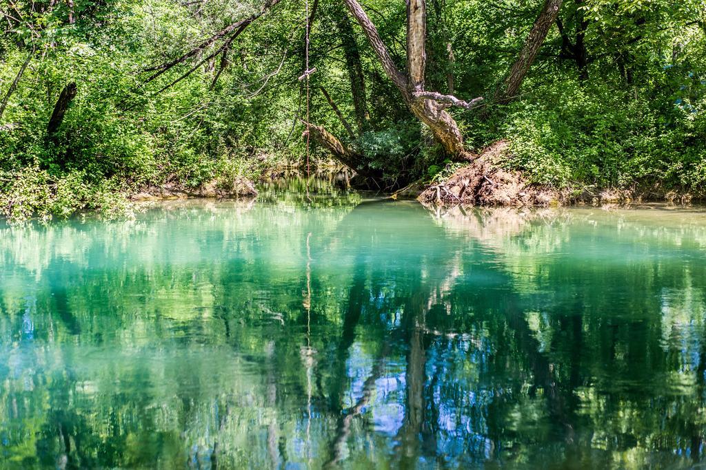 Kamp Slapic Ξενοδοχείο Duga Resa Εξωτερικό φωτογραφία